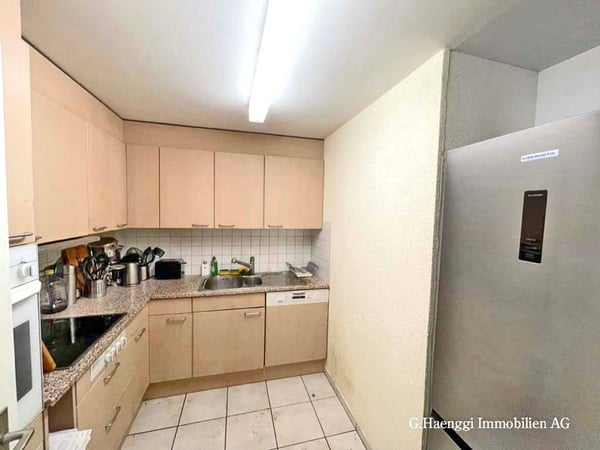 Grosszügige, helle 5 1/2 Zi-Maisonette-Wohnung mit Balkon in der Altstadt 7