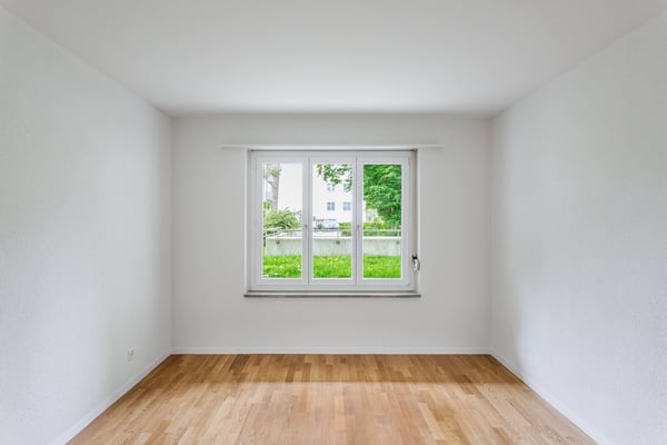 Sanierte 4.0-Zimmerwohnung mit Gartensitzplatz in Zürich-Altstetten 4