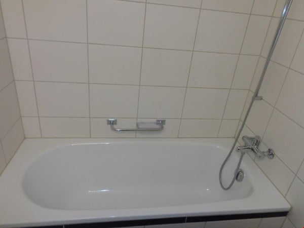 Schöne, günstige 2-Zimmer-Wohnung – möbliert & zentral! 6