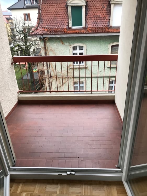 C'est beau et pratique! 1.5 p. 2ième à louer rue du Jura 3 Delémont 2