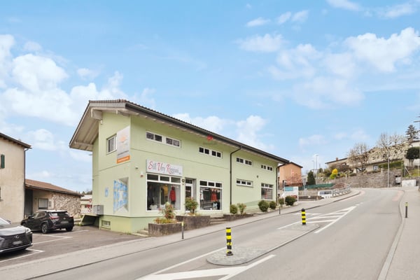 Complesso ideale per uffici e attività 1