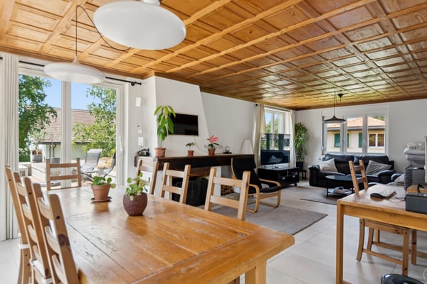 Maison individuelle avec annexe et grand terrain 2