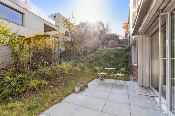 Stilvolles Wohnen im Grünen - mitten in Zürich 12