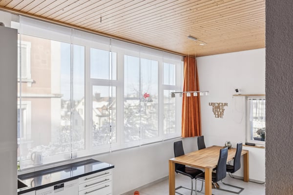 Stadt-Loft mit 1 Garagen 2