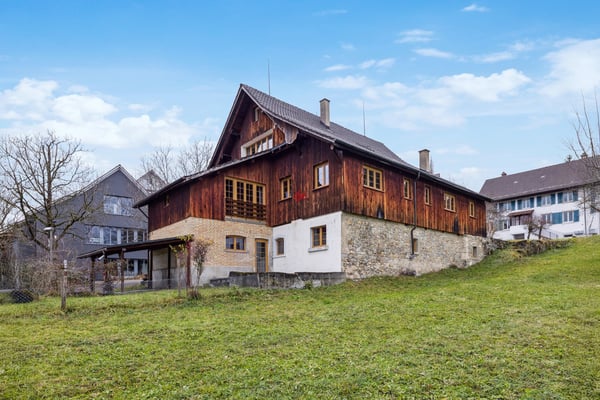 Bauland oder Mehrfamilienhaus? Hier geht beides! 1