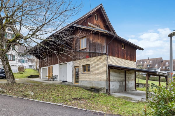 Bauland oder Mehrfamilienhaus? Hier geht beides! 10