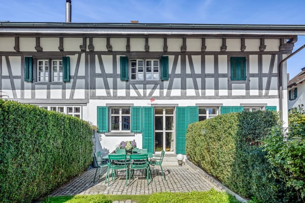 Zeitlose Schönheit in idyllischer Ruhe 1