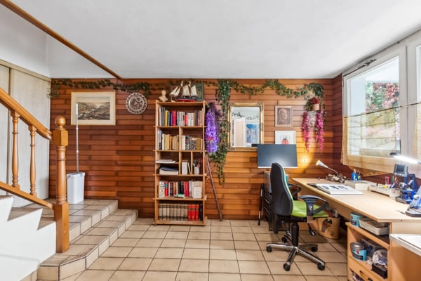 Grosszügige Villa an Toplage mit viel Umschwung! 8