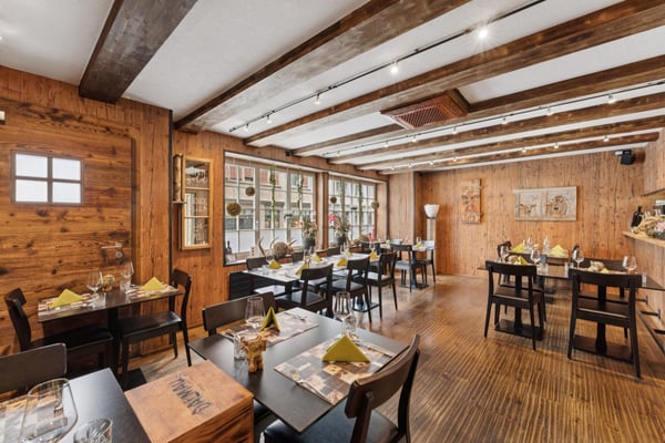 Gemsli - Alpenthai: Restaurant mit Wohnung in Altstätten 3