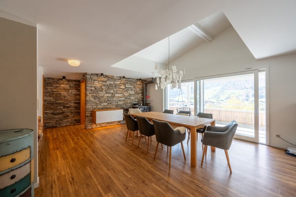 Renoviertes Maisonette-Zuhause mit Seeblick! 5