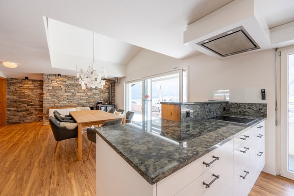 Renoviertes Maisonette-Zuhause mit Seeblick! 6