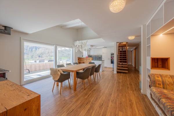 Renoviertes Maisonette-Zuhause mit Seeblick! 3