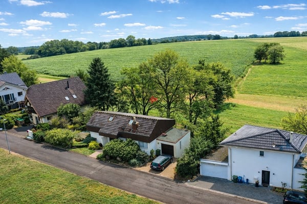 Familienoase im Grünen mit viel Platz 12
