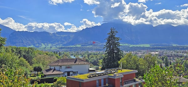 Wohnen mit viel Licht und traumhafter Aussicht 1