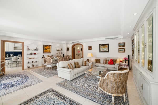 Elegant appartement de 160 m² au coeur de Cologny 3