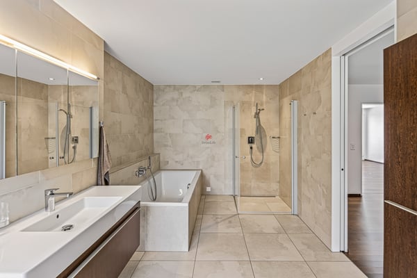Exklusive Terrassenwohnung 11