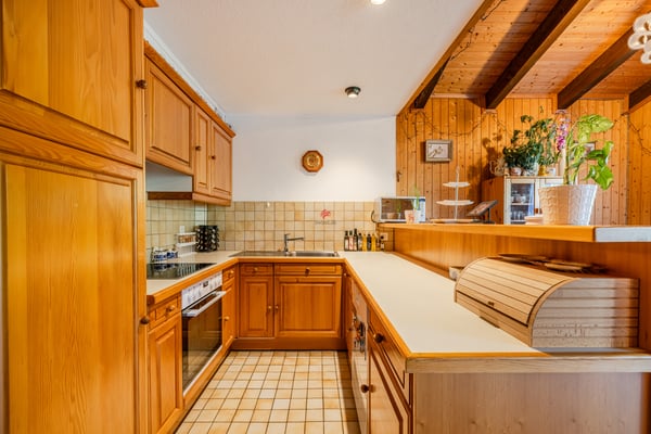 Rückzugsort im Grünen - Charmantes Chalet mit viel Umschwung 10