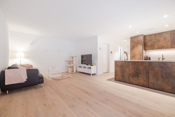 Stilvolle Erdgeschosswohnung mit grosszügiger Loggia 5