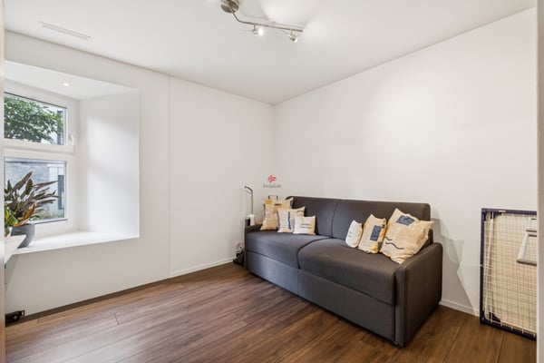 Modernes Wohnen in einer Gartenwohnung 4