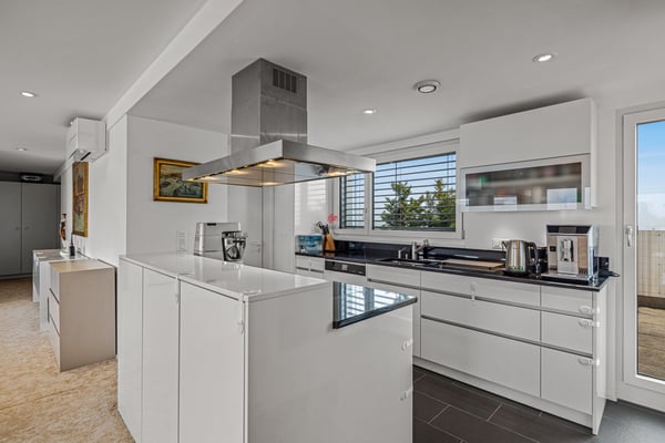 Edle Attika-Wohnung mit 80 m² Terrasse 3