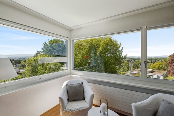 Grandiose Aussicht trifft auf freistehende Moderne 11