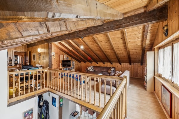 Appartement de 4,5 pièces avec mezzanine et galetas - Saxon village 3