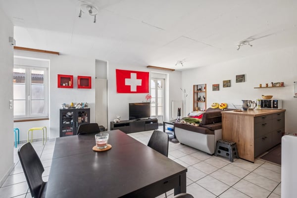 Immeuble de trois appartements loués 13