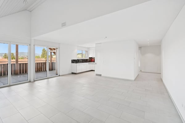 Hochwertige Dachwohnung mit Weitblick 3