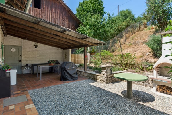 Charmantes Bauernhaus mit viel Platz und Potenzial 4