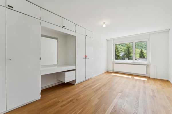 Wohnen oder Ferien! .. Attika mit Panoramaterrasse 8