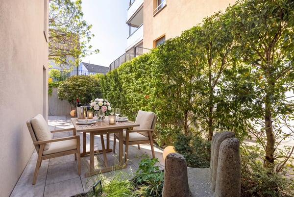 Wohngefühl wie im eigenen Haus - Gartenwohnung im Zentrum von Bülach 2