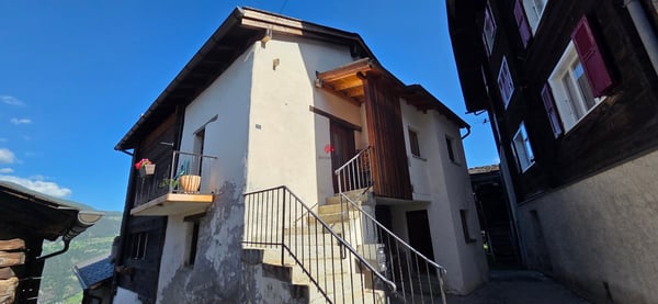 Wohnung mit historischem Charme 1