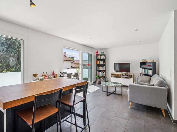 Confort et Modernité: 3.5 pièces avec terrasse 2