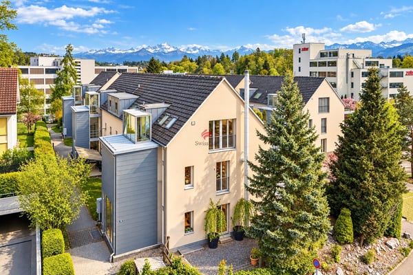 Exklusive Attikawohnung mit Fernsicht und Terrasse 3