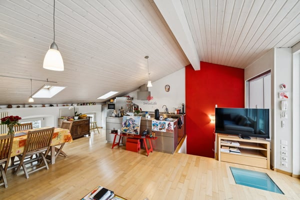 Spacieux duplex en attique de 4.5 pièces au coeur de Sion 2