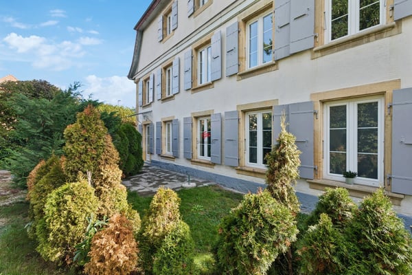 Immeuble de rendement constitué de quatre appartements tous loués 9