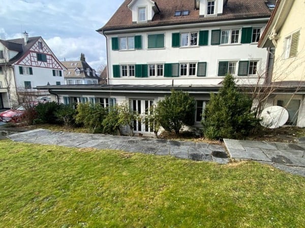 Attraktiver Gewerberaum im Zentrum von Meilen