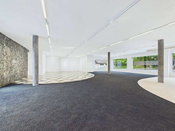 Moderne und vielseitige Gewerbefläche an Top-Lage im Herzen von Brüttisellen 2