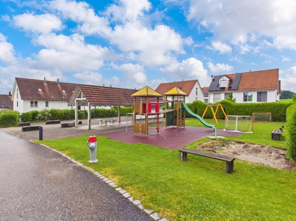 Wo Wohnqualität zuhause ist - Familienhaus mit Wintergarten und Solaranlage 11