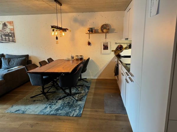 Moderne 3.5-Zimmerwohnung im 1. Obergeschoss mit Balkon 3
