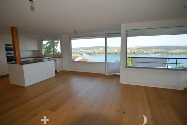 Exklusive 4.5-Zimmer-Panoramawohnung mit traumhafter See- und Bergsicht in Biel/Bienne 4