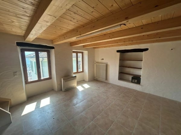 Charmantes Grottino mit ausgebautem Dachgeschoss in Orselina / Affascinante grottino con sottotetto abitabile a Orselina 6