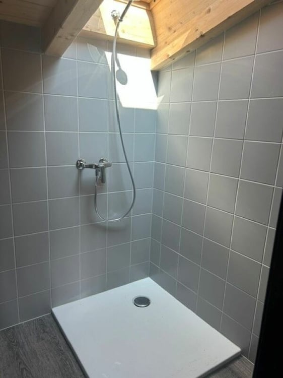 Charmantes Grottino mit ausgebautem Dachgeschoss in Orselina / Affascinante grottino con sottotetto abitabile a Orselina 7