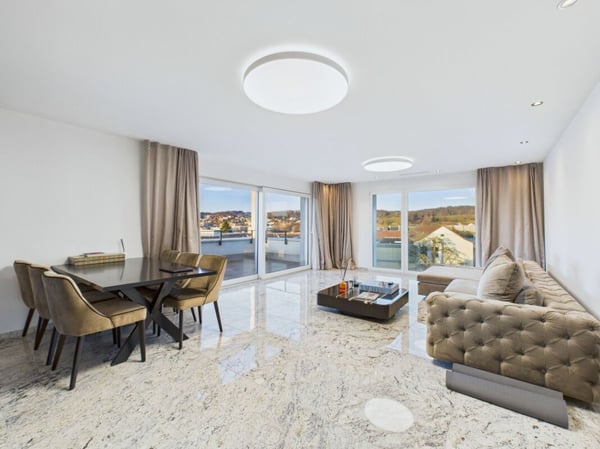Exklusive 4.5-Zimmer-Attikawohnung - Luxusausbau, Designer-Küche & zwei Terrassen im Zentrum von Kloten 7