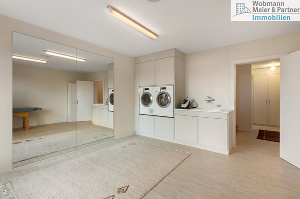 Exklusives Einfamilienhaus an privilegierter Lage 12