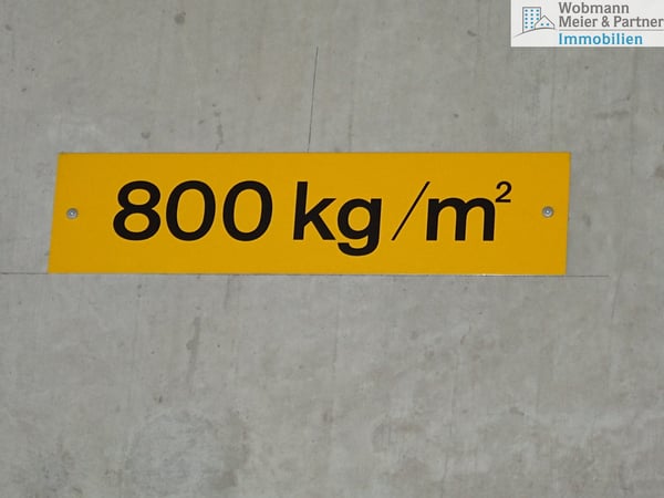 Verkaufs-, Gewerbe- und Büroflächen an zentraler Lage in Dübendorf 13