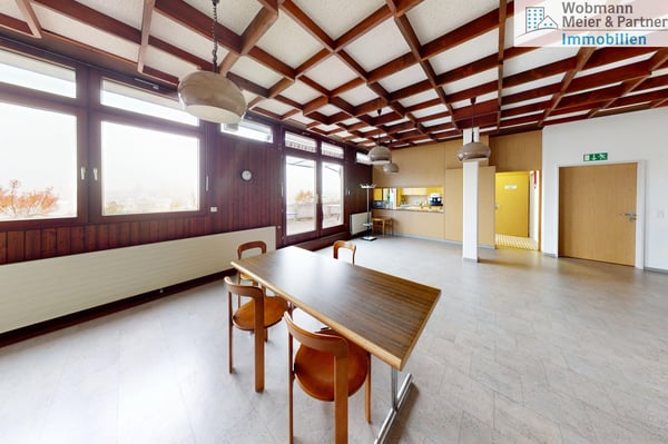 Verkaufs-, Gewerbe- und Büroflächen an zentraler Lage in Dübendorf 12