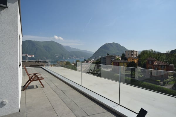 ATTICO VISTA LAGO CON ROOF GARDEN 6