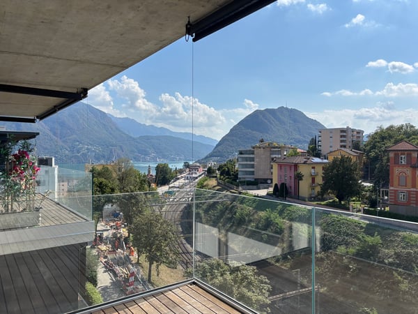 ATTICO VISTA LAGO CON ROOF GARDEN