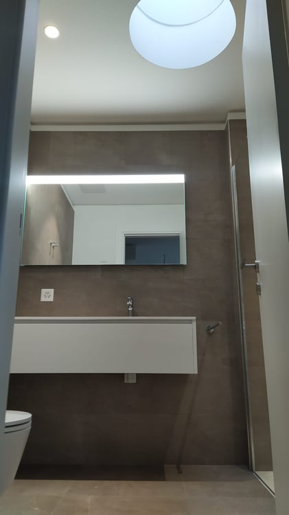 Esclusivo attico di 2.5 locali a Sorengo 5